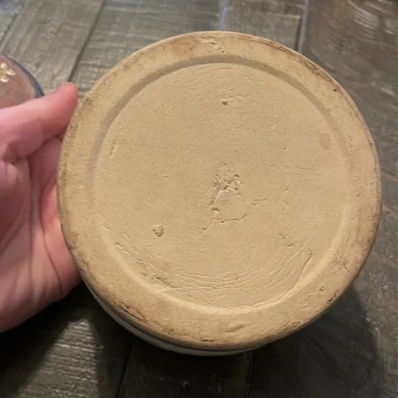 🍓Vintage Handcrafted Strawberry Wooden Lid Pottery Canister - Picture 6 of 9